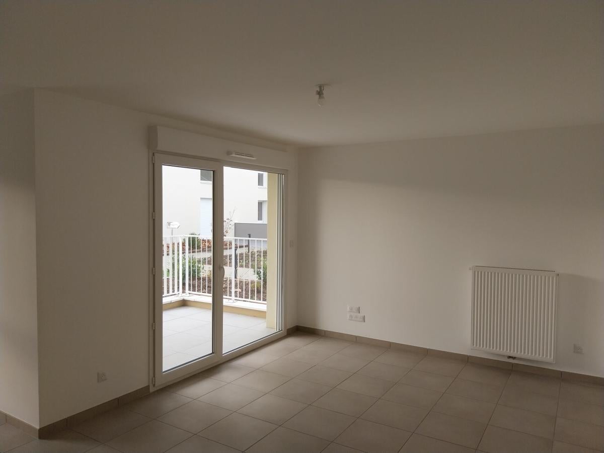 Appartement Rue de Tarare à Chervinges