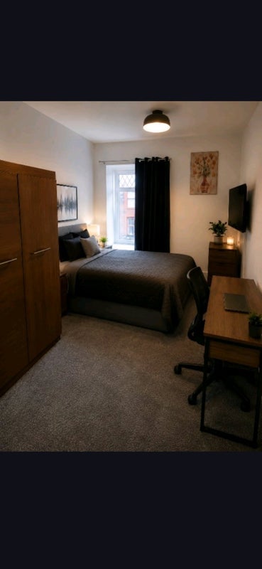 Room Blaencaerau Road in Caerau