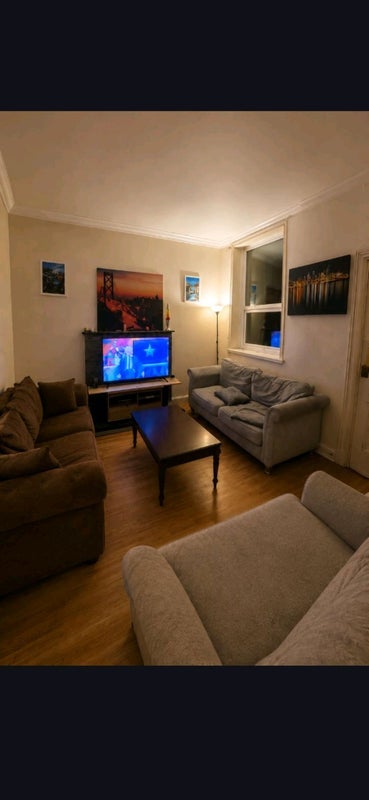 Room Blaencaerau Road in Caerau
