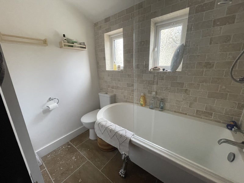 Room Evelyn Street in Greater London
