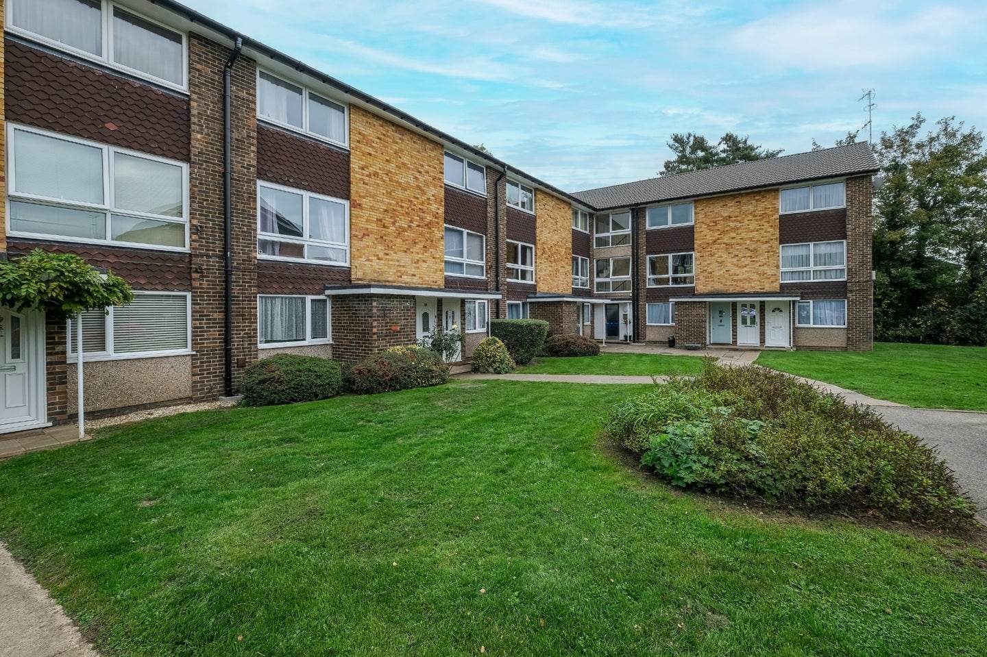 House Broadlands Court in Bracknell