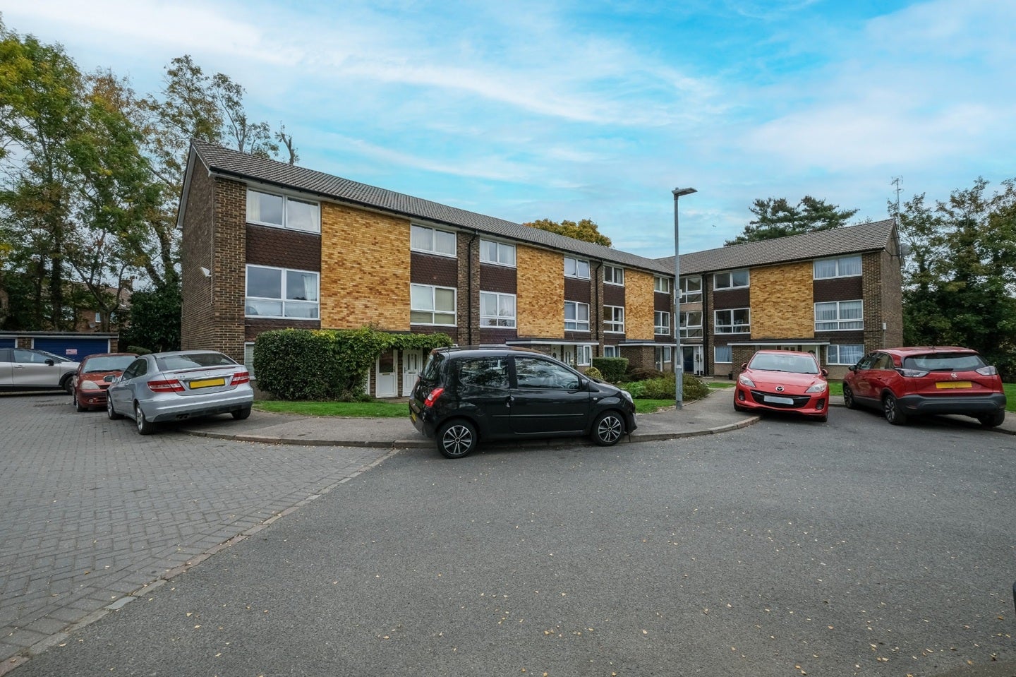 House Broadlands Court in Bracknell