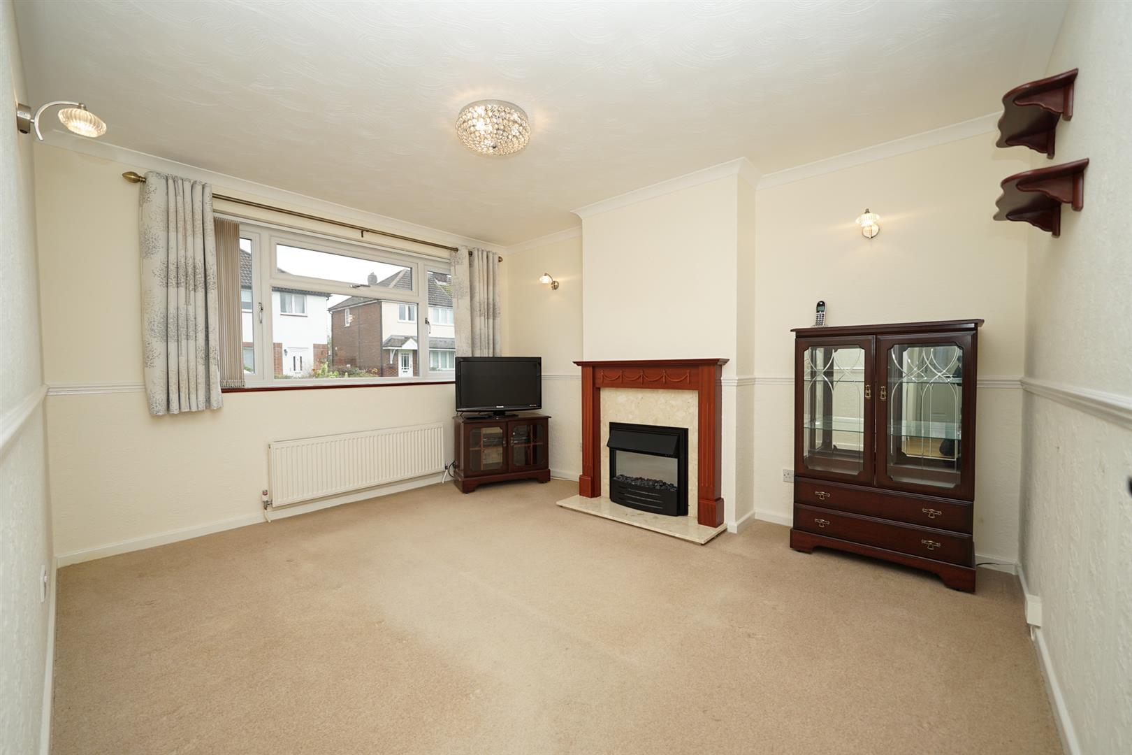 House Clipstone Crescent in Leighton Buzzard