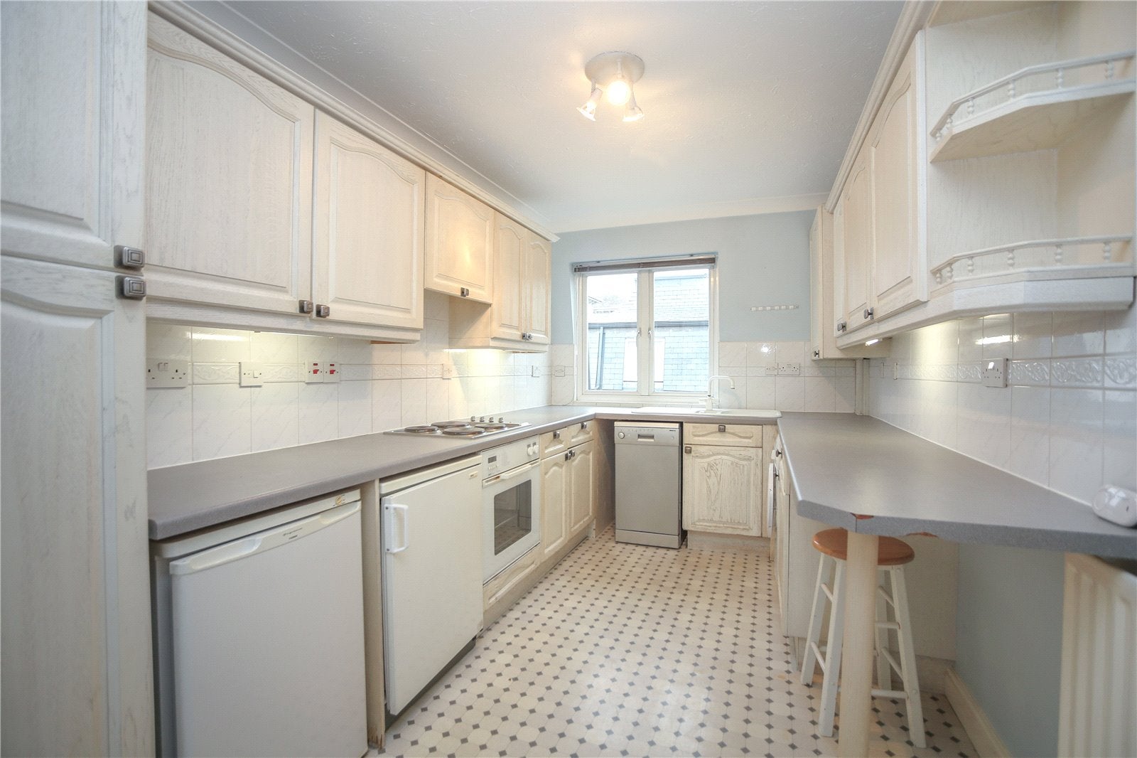 Flat Paragon Terrace in Cheltenham