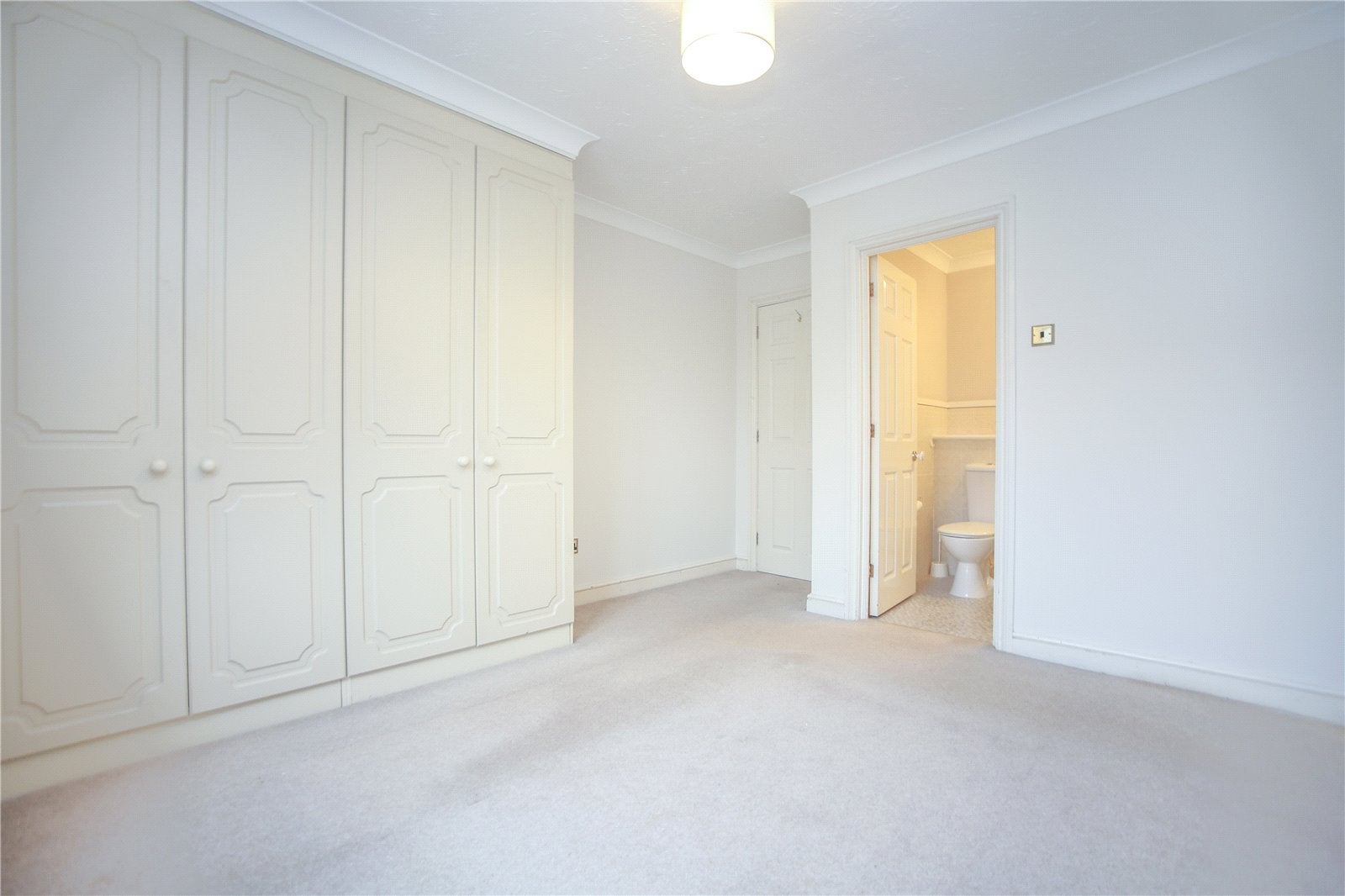 Flat Paragon Terrace in Cheltenham