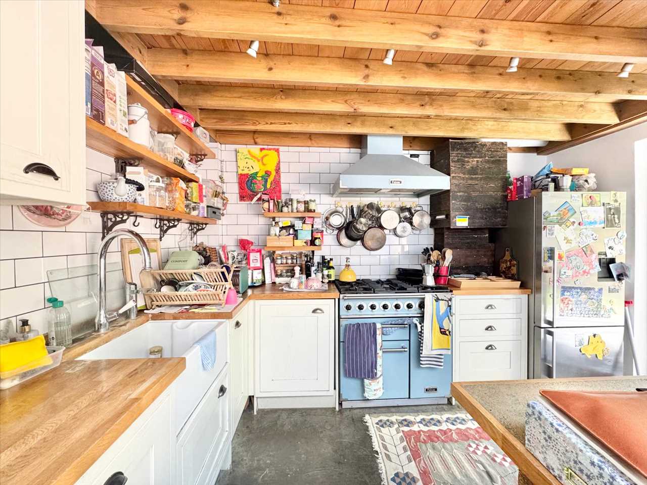 Flat Southcote Road in Greater London