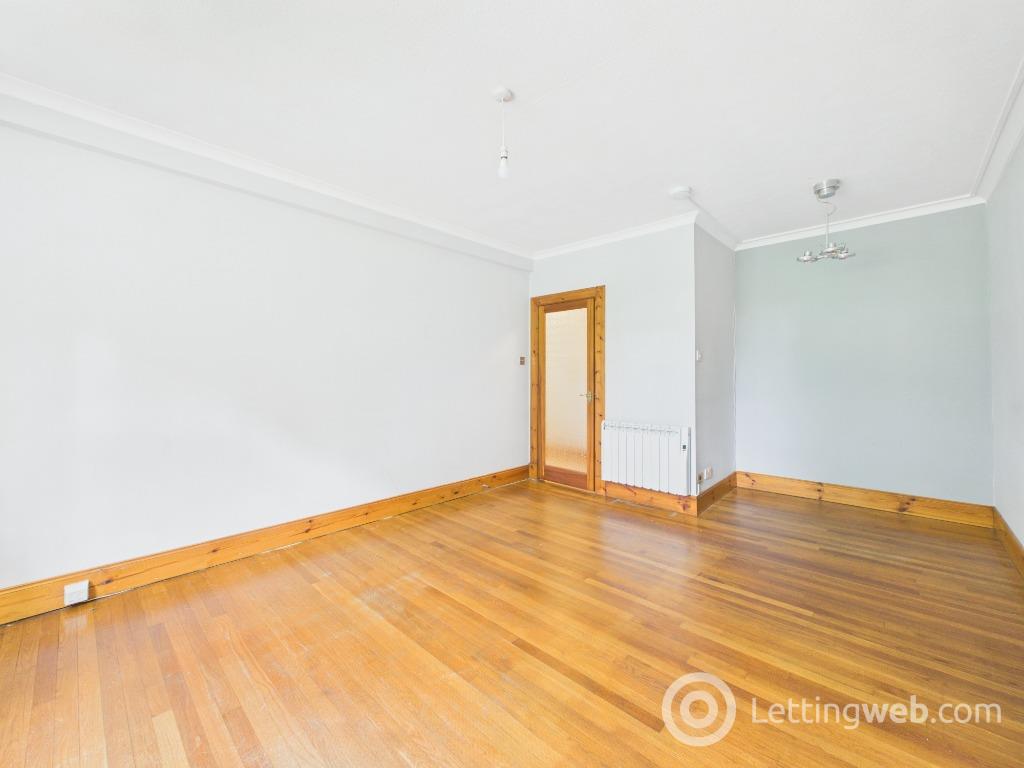 Flat Woodhall Bank in Edinburgh