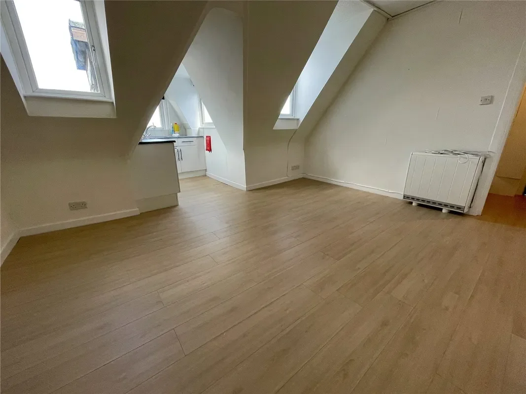 Flat Durley Gardens in Bournemouth