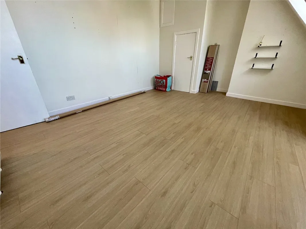 Flat Durley Gardens in Bournemouth
