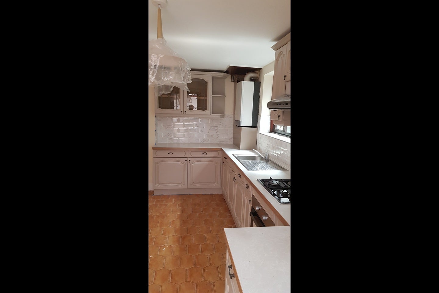 Flat Tudor Road in Greater London