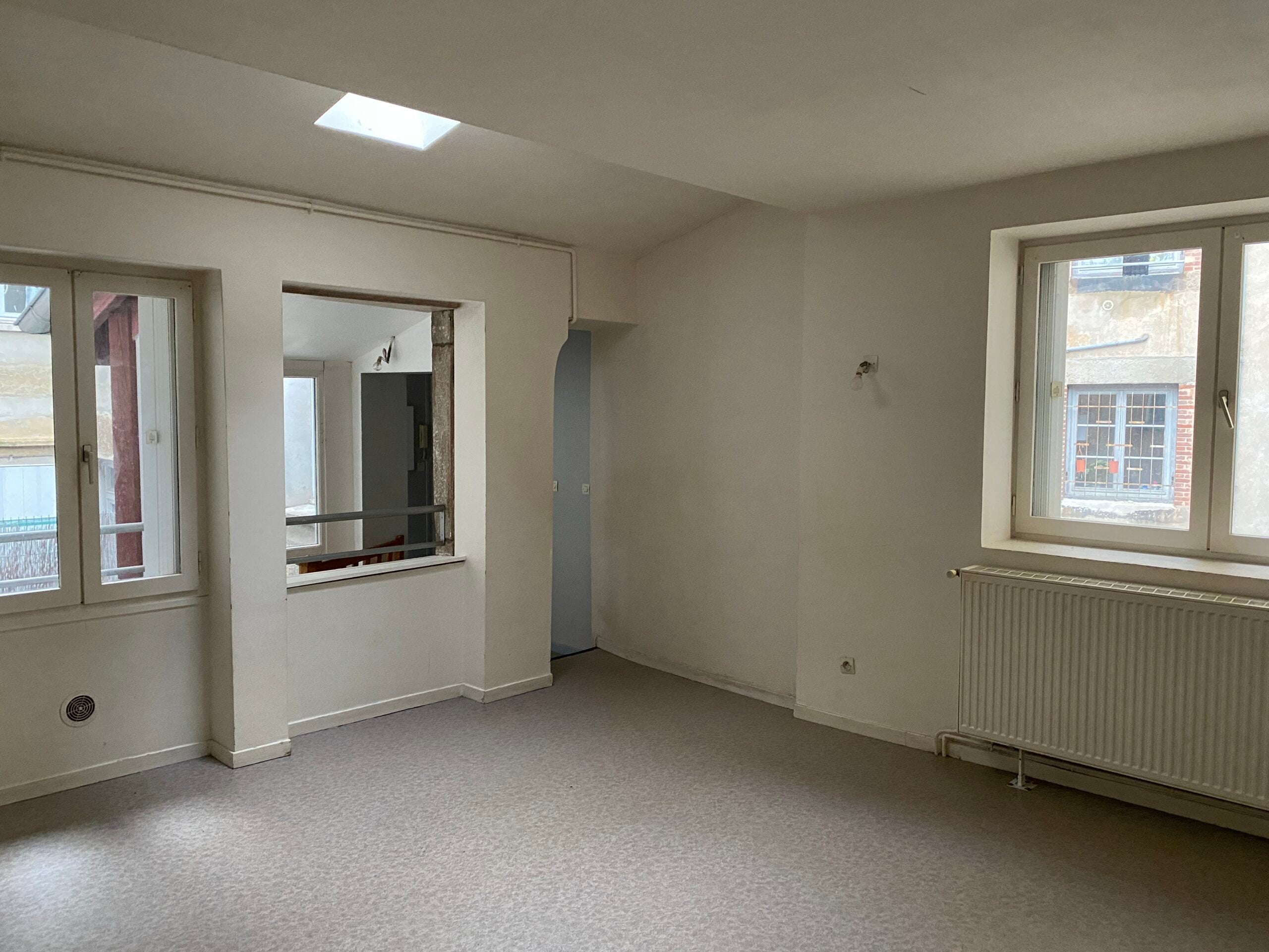 Flat Rue Joannes Mollon in Feurs