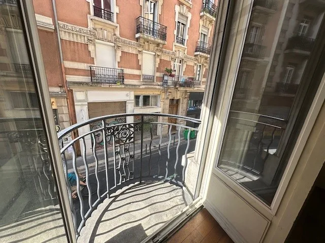Flat Rue Aubert Dubayet in Grenoble