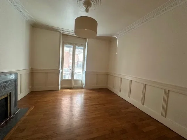 Flat Rue Aubert Dubayet in Grenoble