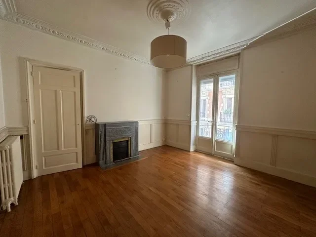 Flat Rue Aubert Dubayet in Grenoble
