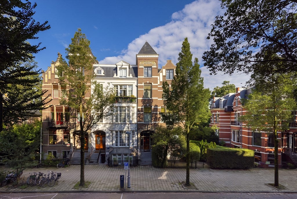 Appartement Van Eeghenstraat 117 B in Amsterdam