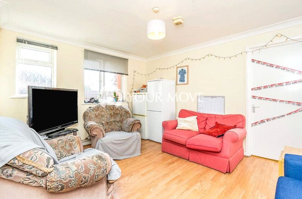 Flat Mayfield Road in Southampton
