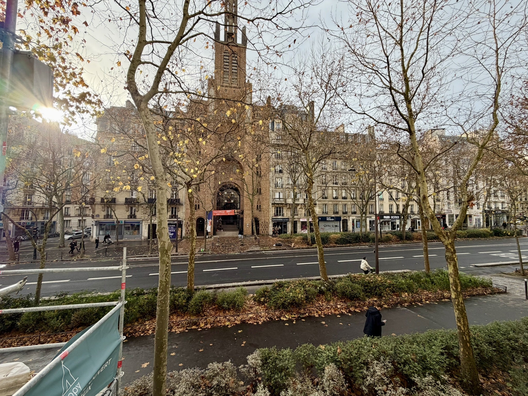 Flat Avenue Daumesnil in Paris