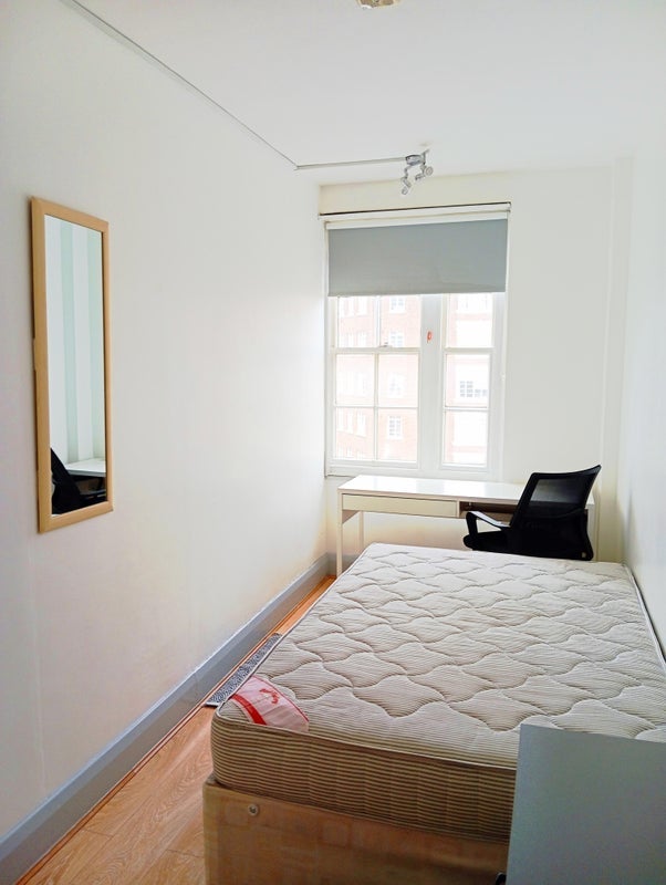 Room Linhope Street in City of Westminster