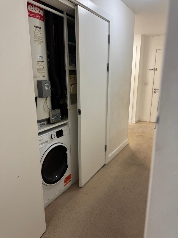 Room Glade Walk in Greater London