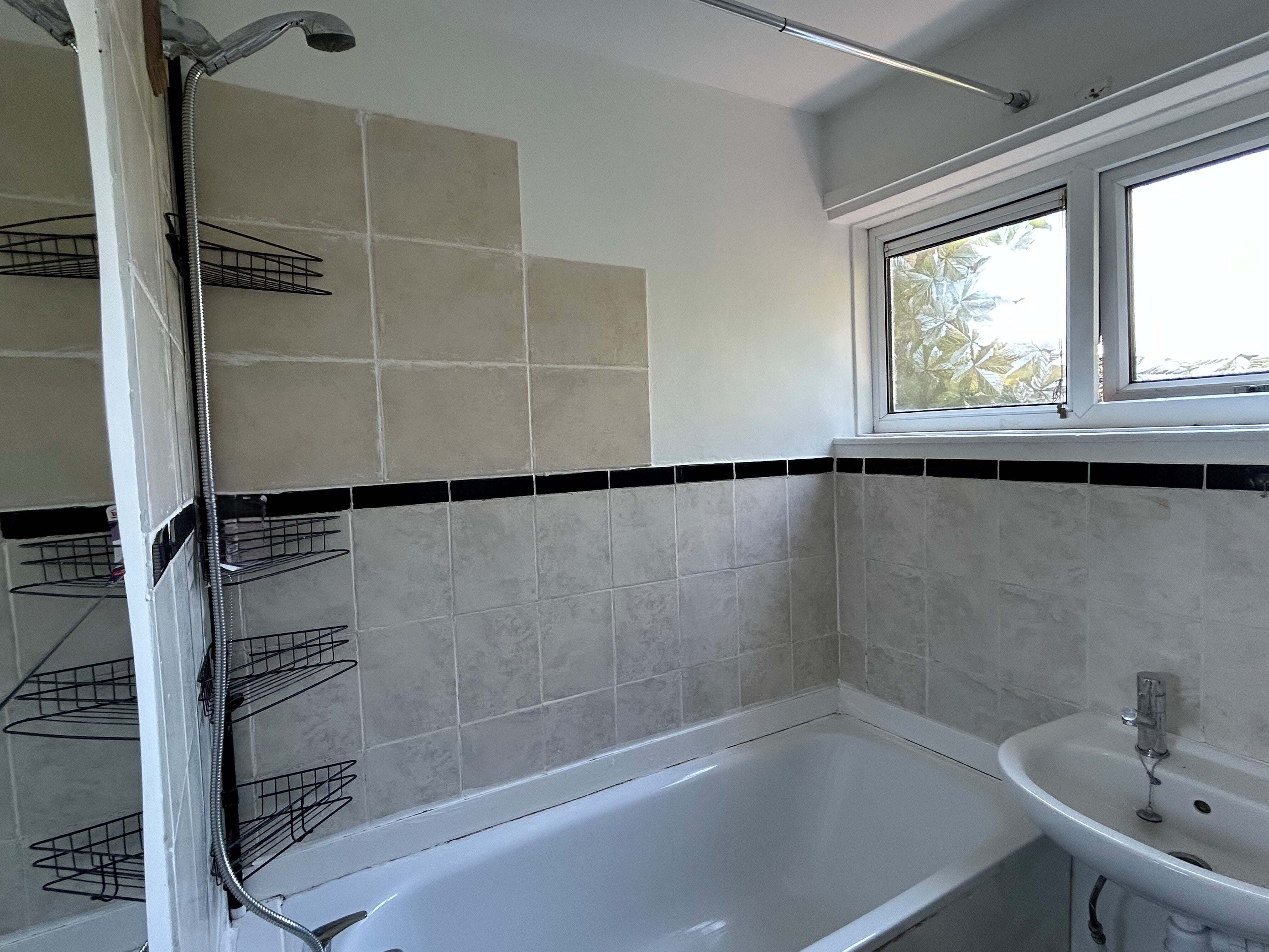 Flat Lander Close in Gravesham