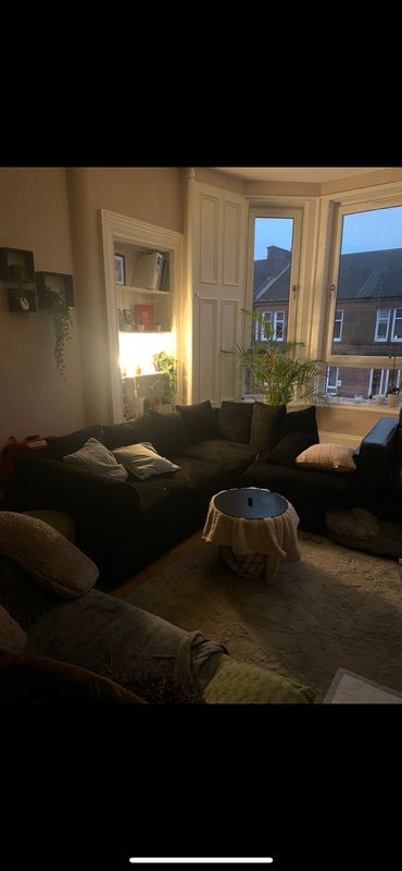 Flat Meadowpark Street in Glasgow