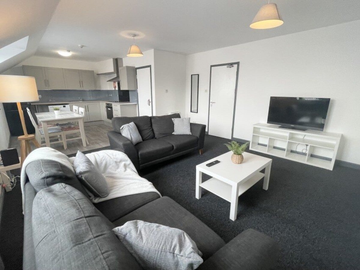 Flat Francis Street in Swansea