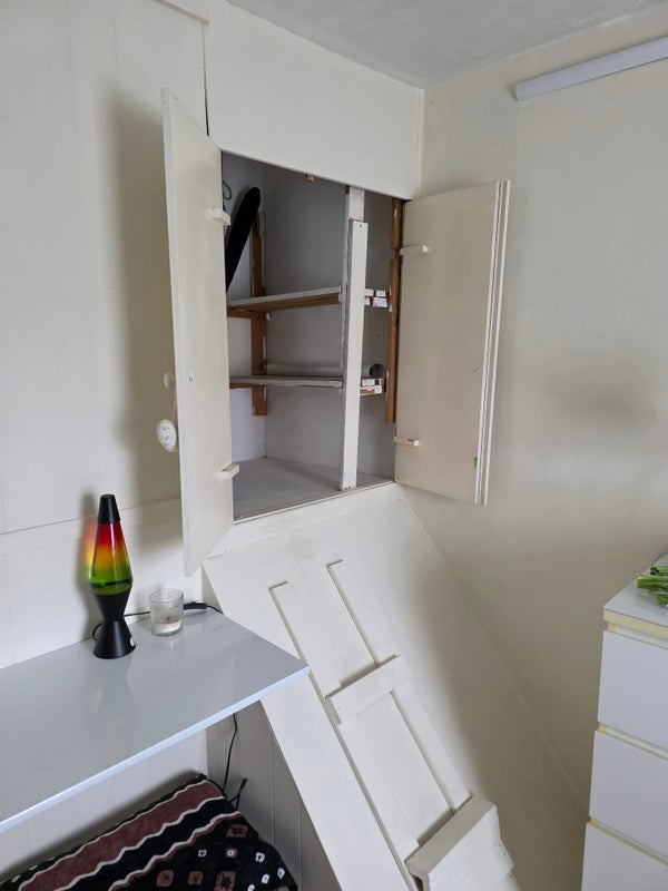 Room Arabella Drive in Greater London