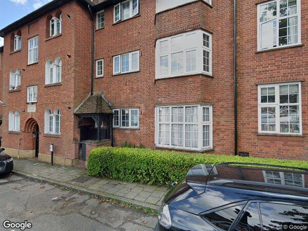 Flat Aylmer Road in Greater London