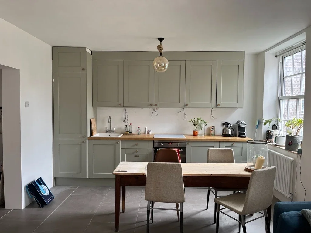 Flat Greenham Close in Greater London