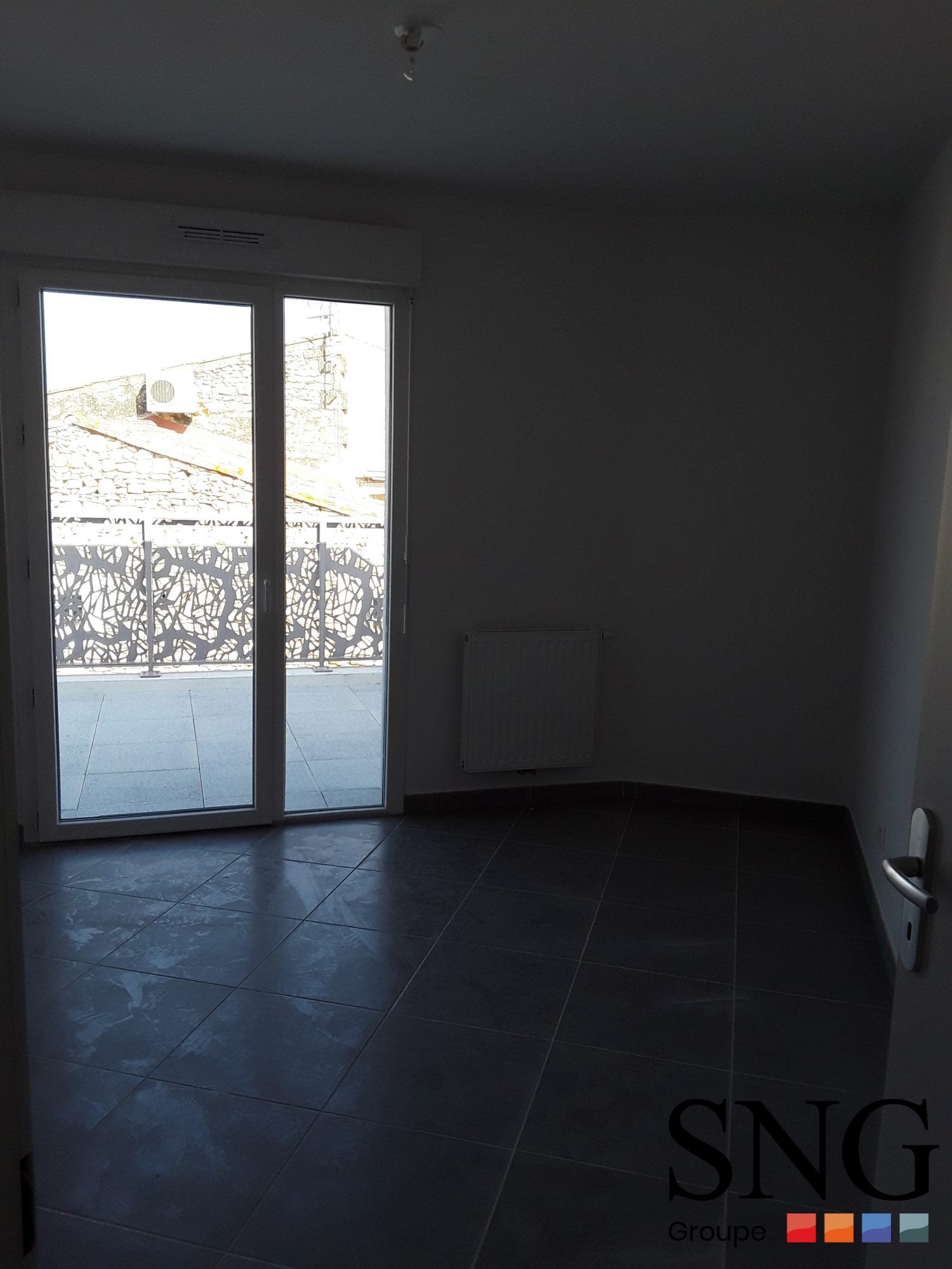 Flat Rue de Cabrières in Saint-Gervasy