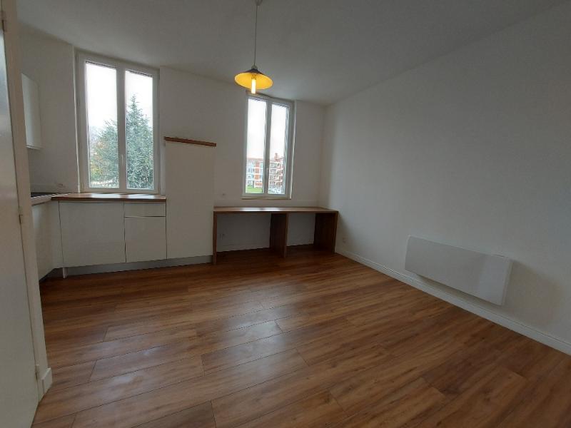 Flat Avenue Antoine de Saint-Exupéry in Toulouse