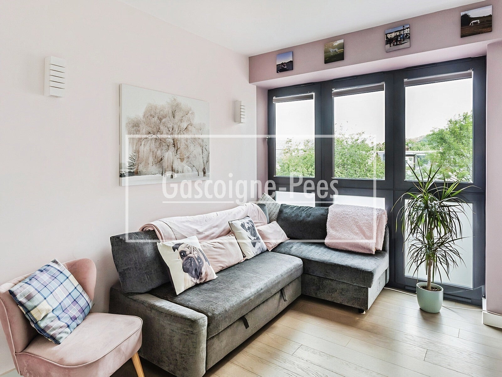 Flat London Road in Mole Valley