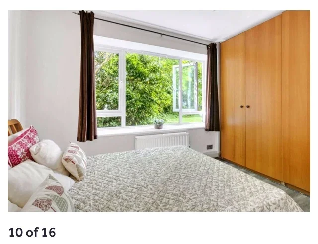 Flat Sunningfields Road in Greater London