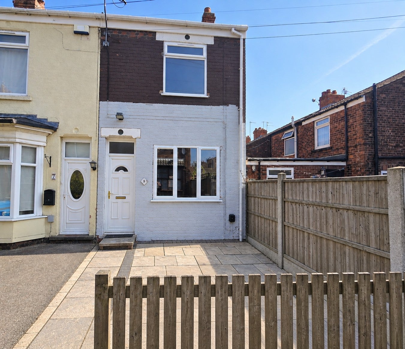 House Avondale Crescent in Hull