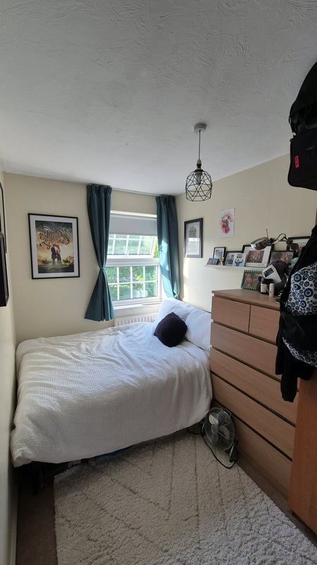 Room Great North Road in Greater London