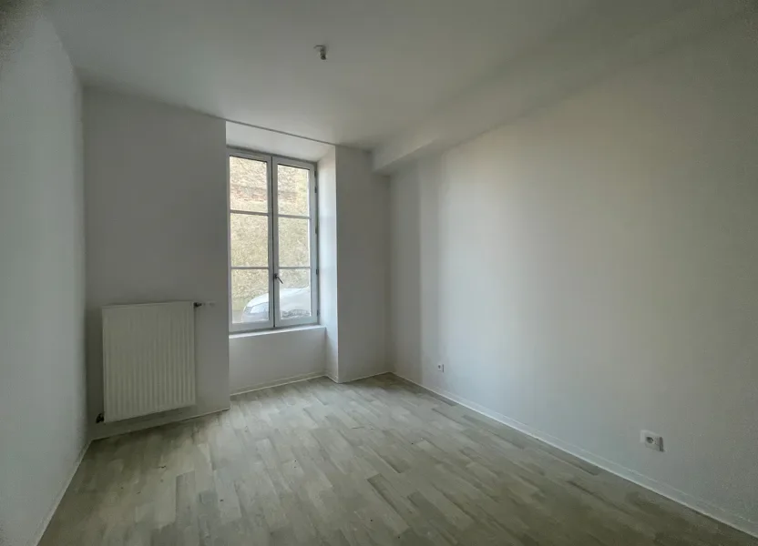 Flat Place du Père Marquette in Laon
