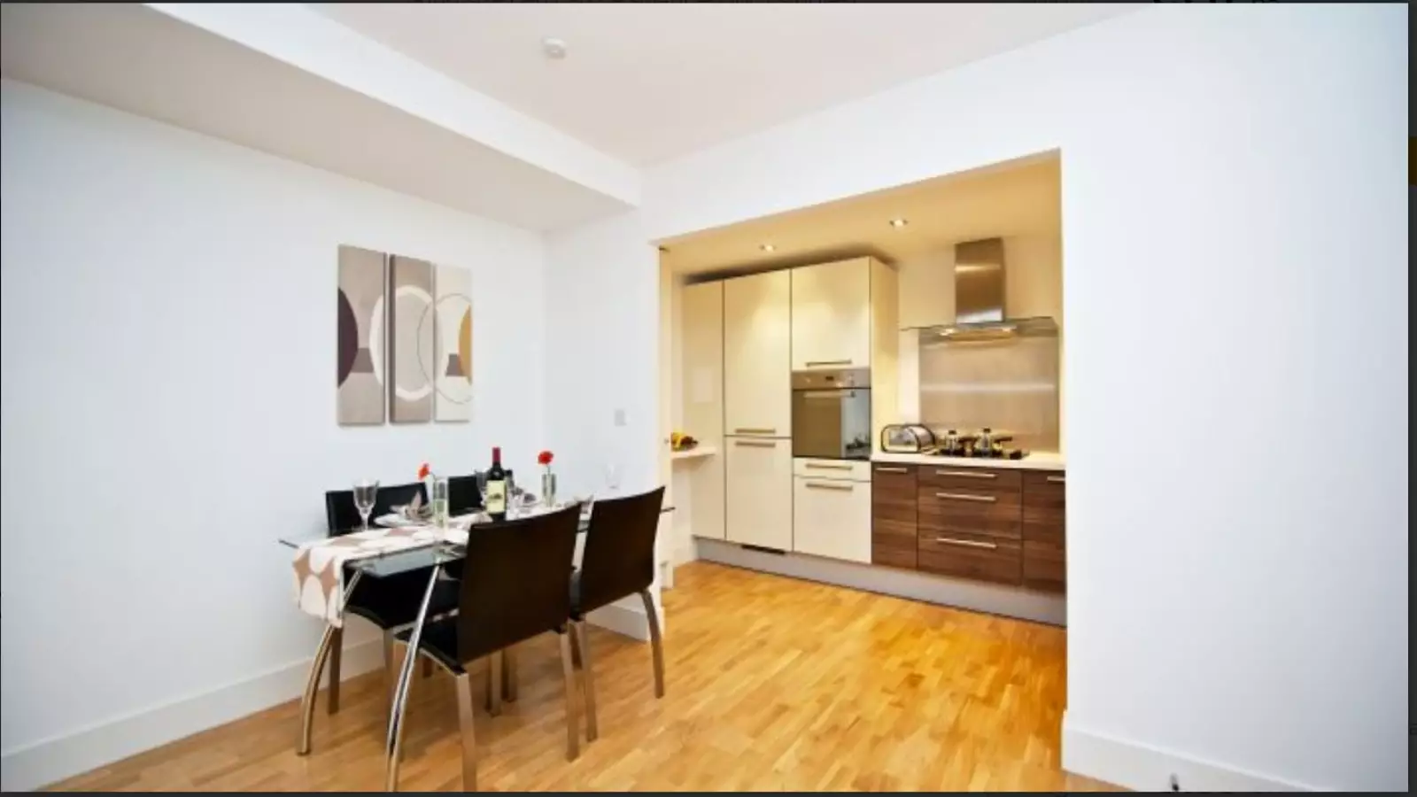 Flat Upper Grove Place in City of Edinburgh