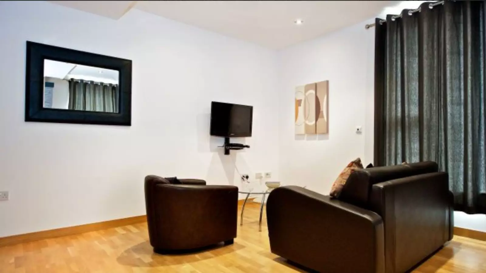Flat Upper Grove Place in City of Edinburgh