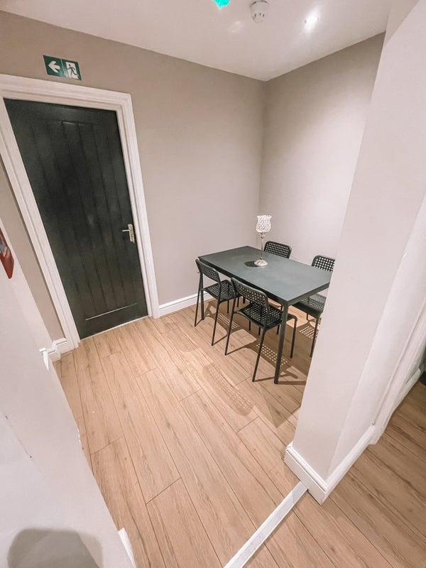 Room Cansfield Street in St Helens