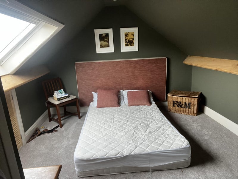 Room Merthyr Road in Troed-y-rhiw