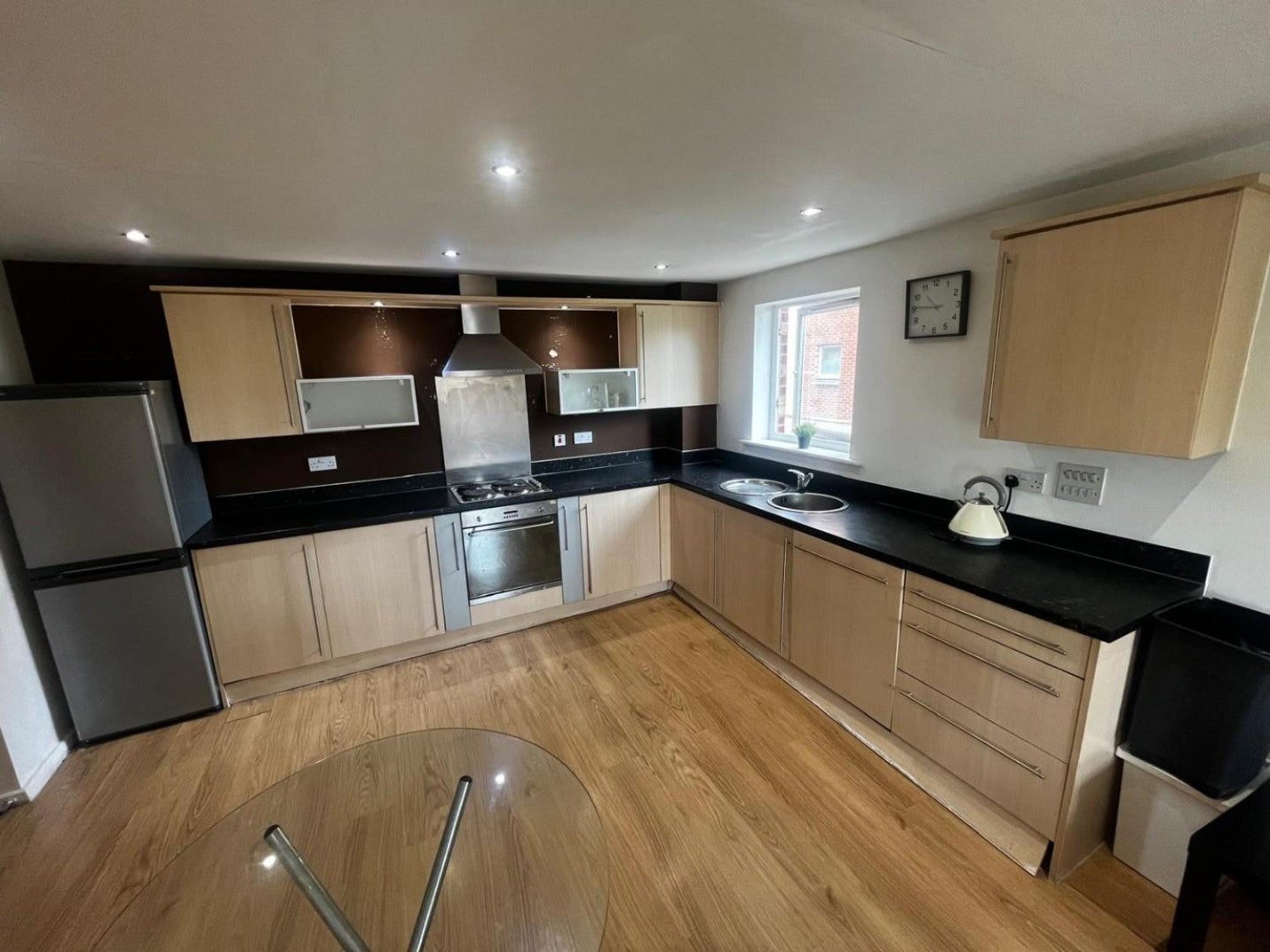 Flat Elmira Way in Salford