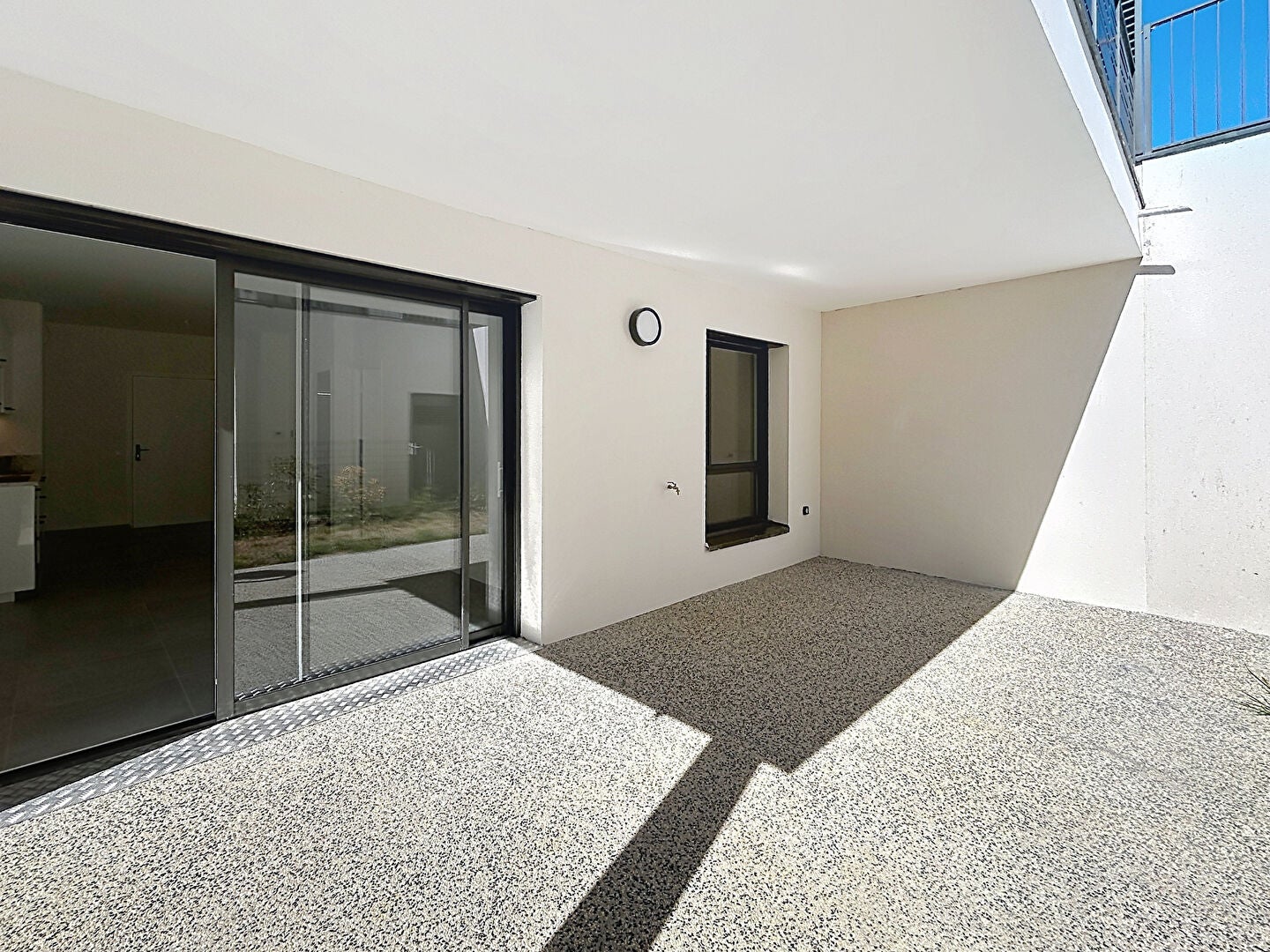Flat Chemin des Verrières in Charbonnières-les-Bains