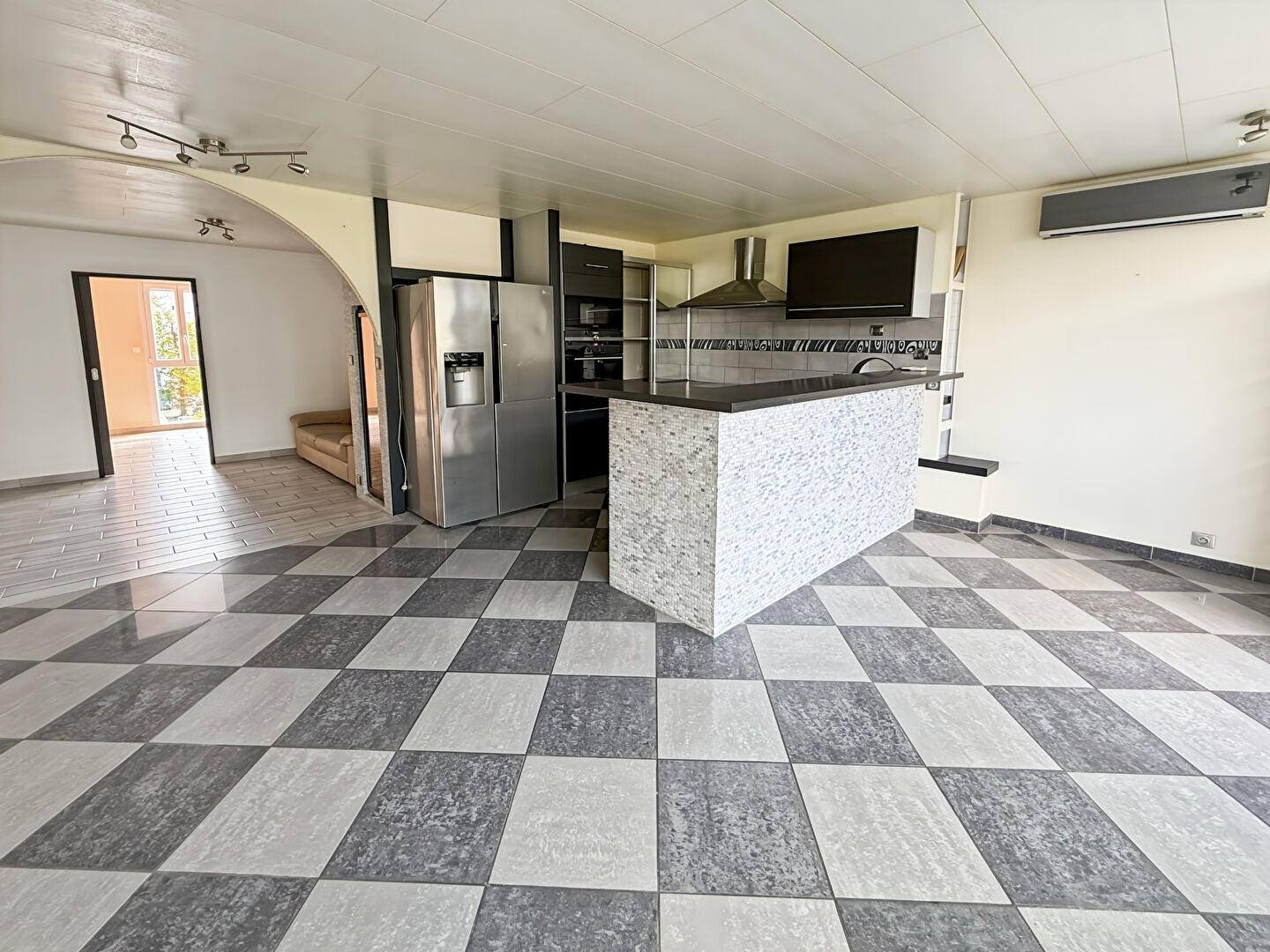Flat Rue des Cépages in Mérignac