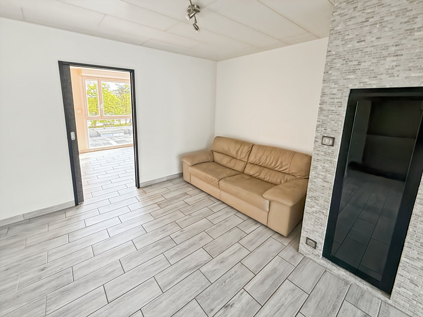 Flat Rue des Cépages in Mérignac