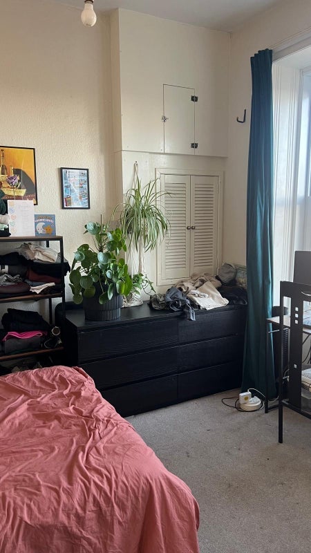 Room Cumming Drive in Glasgow