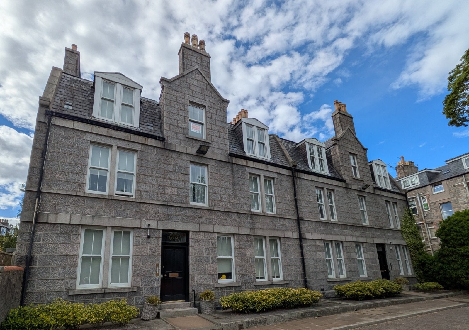 Flat Grosvenor Place in Aberdeen City
