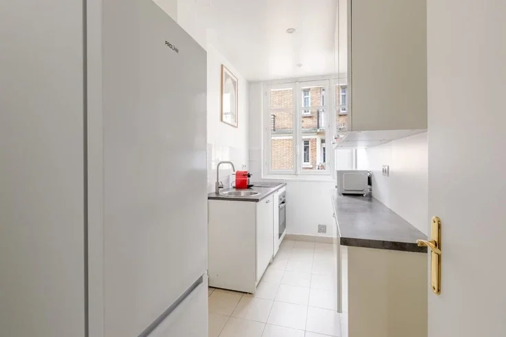 Flat Rue des Dames Augustines in Neuilly-sur-Seine
