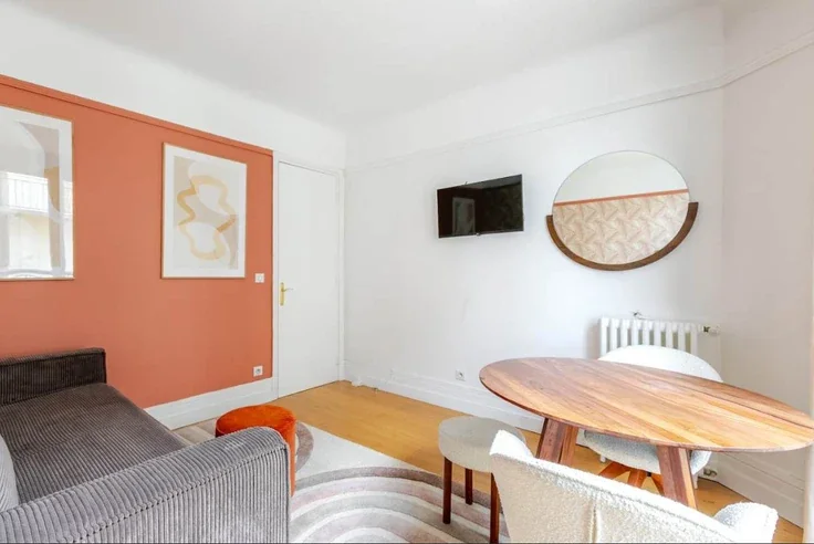 Flat Rue des Dames Augustines in Neuilly-sur-Seine