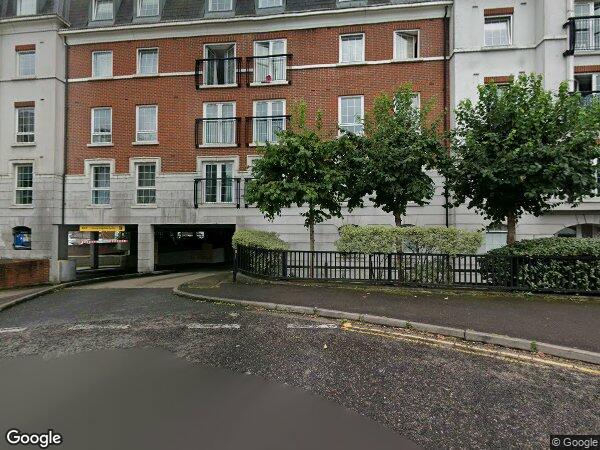 Flat Station Approach in Epsom and Ewell