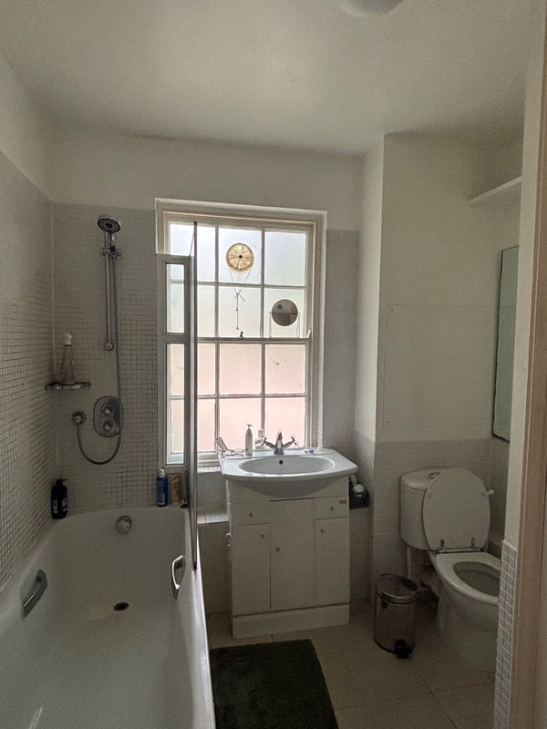 Room Marquess Road in Greater London